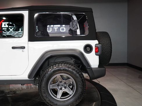 Used 2024 Jeep Wrangler Sport image 26