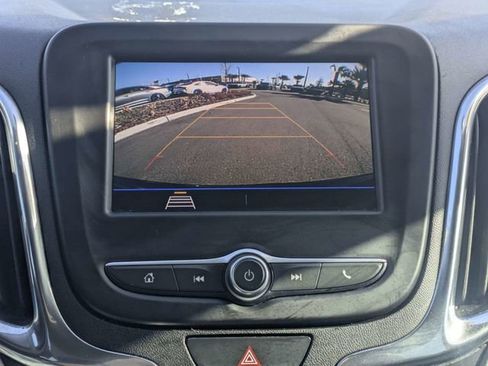 Used 2020 Chevrolet Equinox LS image 20