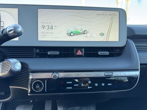 Used 2024 Hyundai Ioniq 5 SE image 25