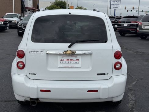 Used 2011 Chevrolet HHR LT w/ LT Preferred Equipment Group FWD image 6