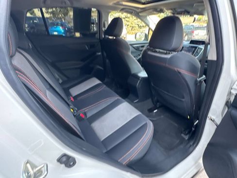 Used 2021 Subaru Crosstrek 2.0i Premium w/ Moonroof Package AWD/4WD image 19