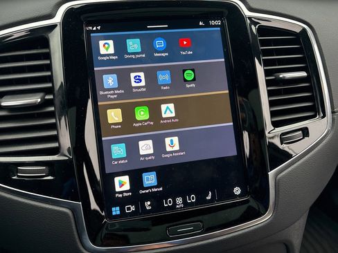 Used 2023 Volvo XC90 B6 Ultimate w/ Protection Package Premier image 20