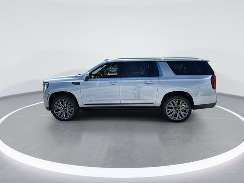 New 2026 GMC Yukon XL Denali Ultimate image 5