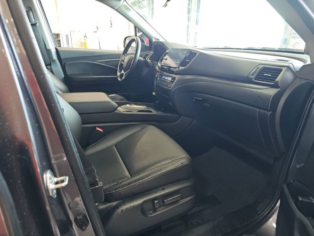 Used 2025 Honda Ridgeline RTL image 10
