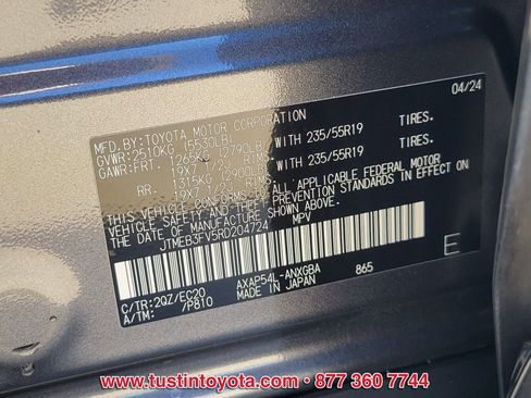 Certified 2024 Toyota RAV4 XSE w/ Weather Package AWD/4WD image 16