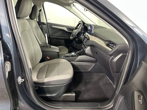 Used 2022 Ford Escape SE w/ Convenience Package image 28