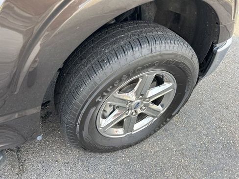 Used 2024 Ford F150 XLT w/ Mobile Office Package image 20