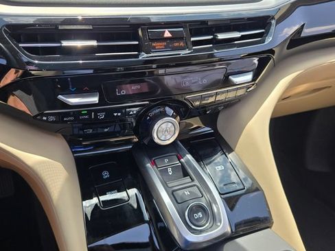 Certified 2023 Acura MDX w/ Technology Package FWD image 23