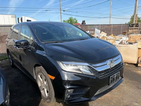 Used 2019 Honda Odyssey EX-L image 2