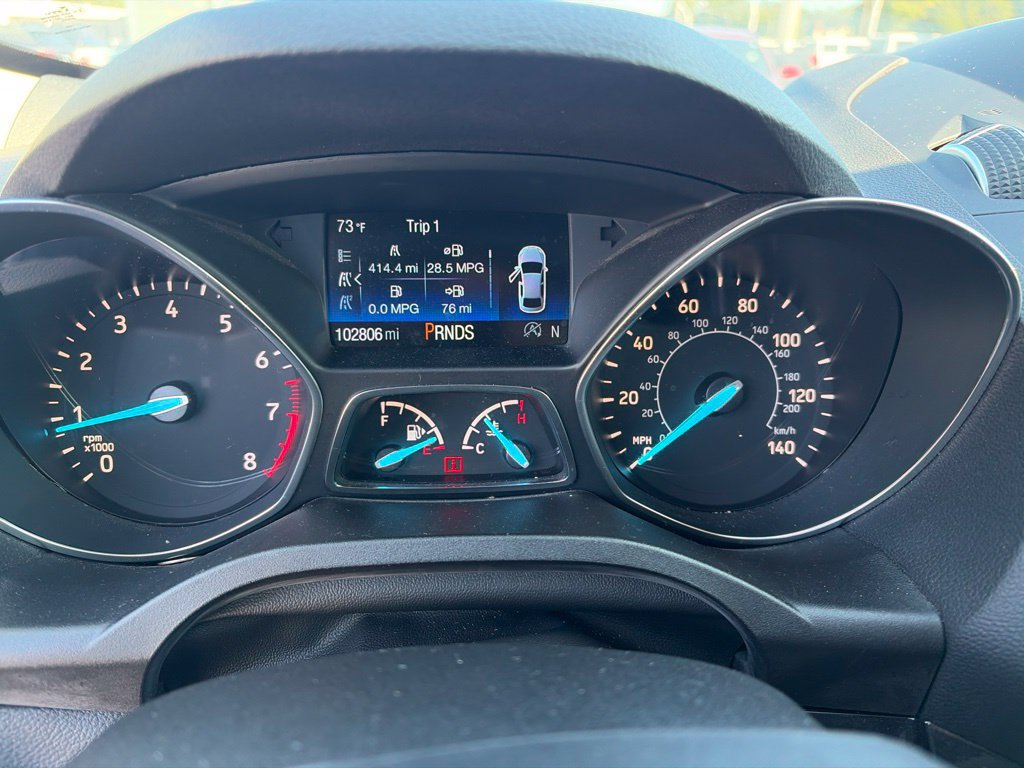 Used 2019 Ford Escape SEL FWD image 2