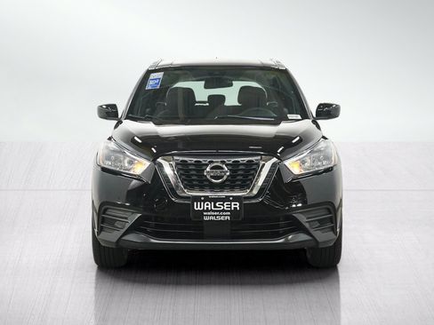 Used 2020 Nissan Kicks SV FWD image 8