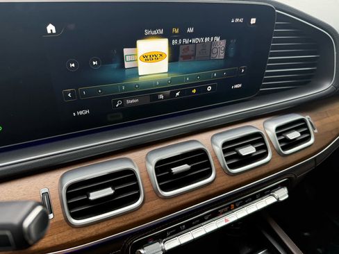 Certified 2022 Mercedes-Benz GLE 350 4MATIC image 16