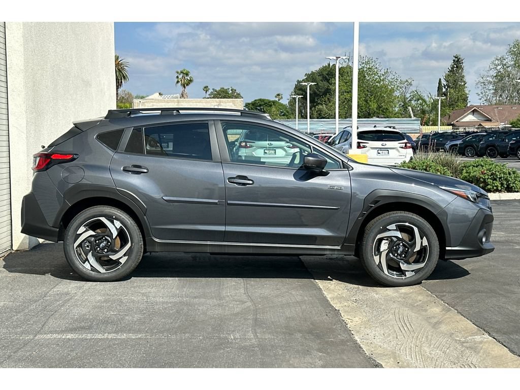 New 2026 Subaru Crosstrek 2.5i Limited w/ Crosstrek Mirror Package AWD/4WD image 2
