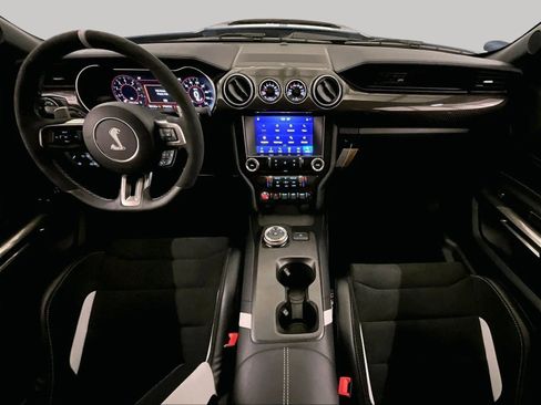 Used 2020 Ford Mustang Shelby GT500 w/ Carbon Fiber Track Pack RWD image 14