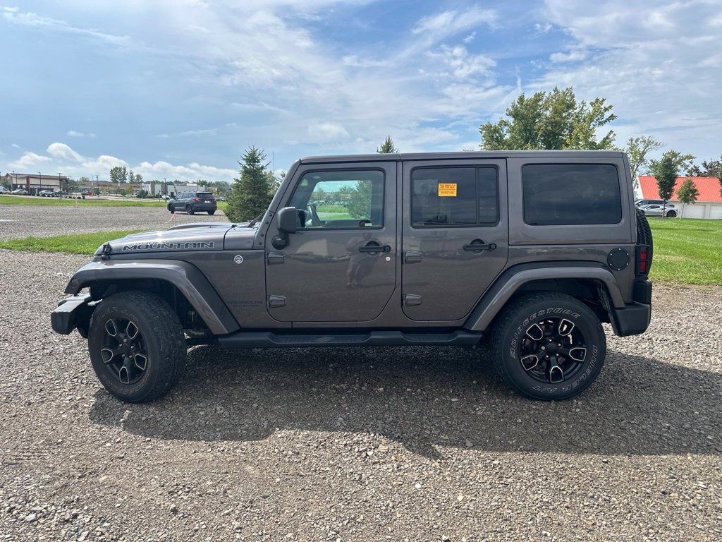 Used 2017 Jeep Wrangler Unlimited Sahara AWD/4WD image 9
