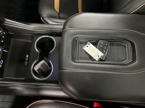 Certified 2024 GMC Yukon XL AT4 w/ Technology Package image 25