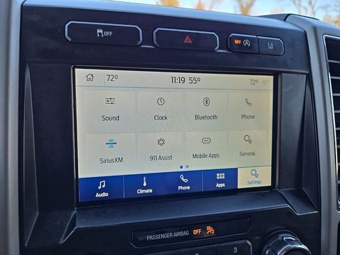 Used 2020 Ford F150 Lariat image 39