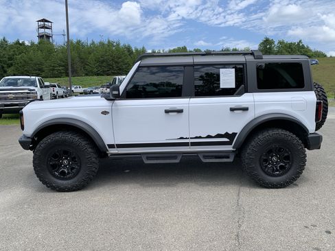 Used 2023 Ford Bronco Wildtrak AWD/4WD image 6