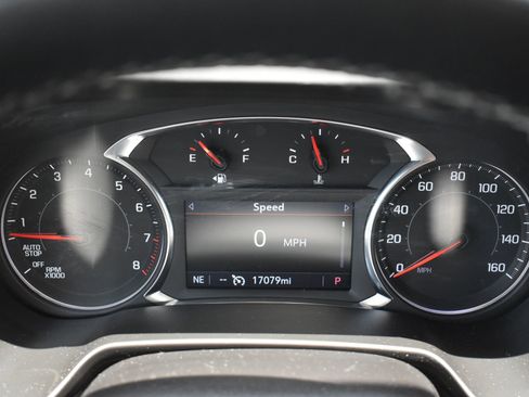 Used 2024 Chevrolet Blazer LT w/ Midnight/Sport Edition FWD image 32