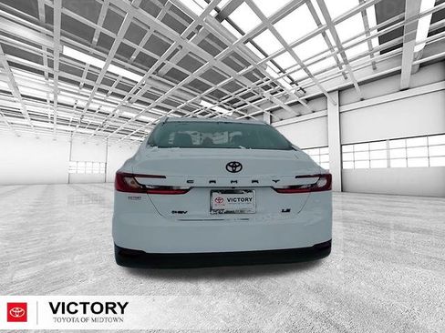 Used 2026 Toyota Camry LE image 4