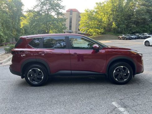 Used 2026 Nissan Rogue SV w/ Cold Weather Package AWD/4WD image 2