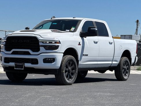 New 2026 RAM 3500 Laramie AWD/4WD image 7