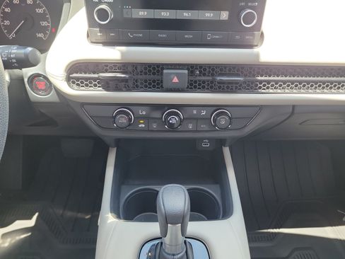 Used 2017 Honda Ridgeline RTL-T image 14