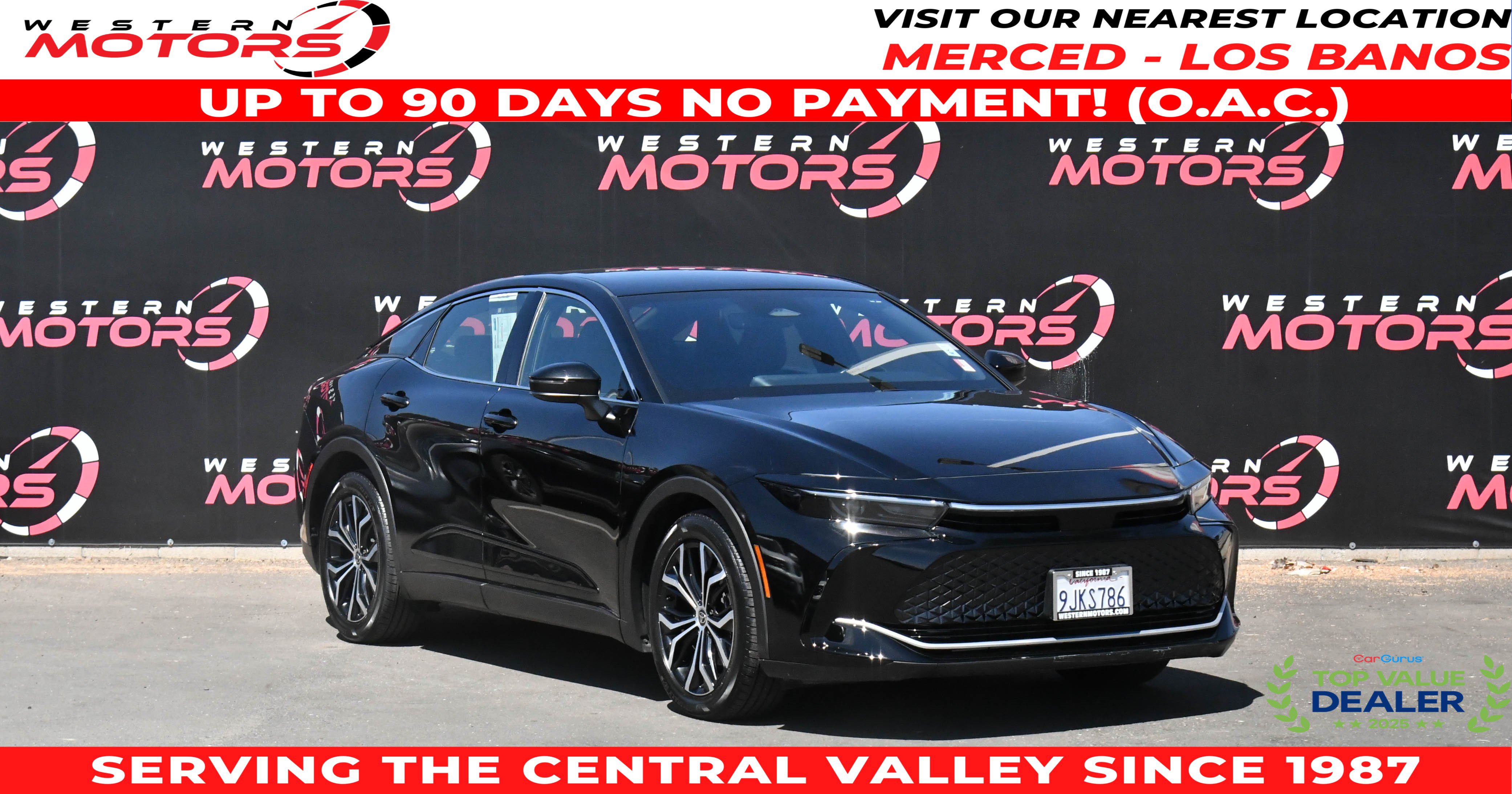 Used 2023 Toyota Crown w/ Carpet Mat Package (TMS) AWD/4WD image 1