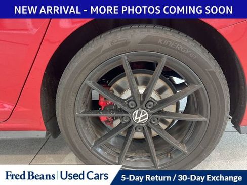 Used 2025 Volkswagen Jetta GLI Autobahn w/ GLI Black Package FWD image 13