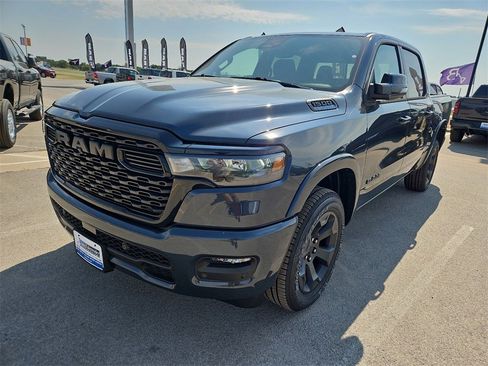 New 2025 RAM 1500 Lone Star image 12