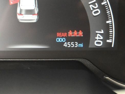 Certified 2025 Toyota RAV4 LE image 18