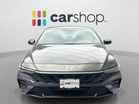 Used 2026 Hyundai Elantra Sport FWD image 8