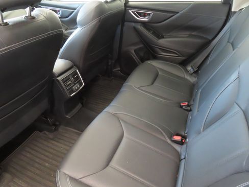 Used 2020 Subaru Forester Limited w/ Popular Package #3 AWD/4WD image 22