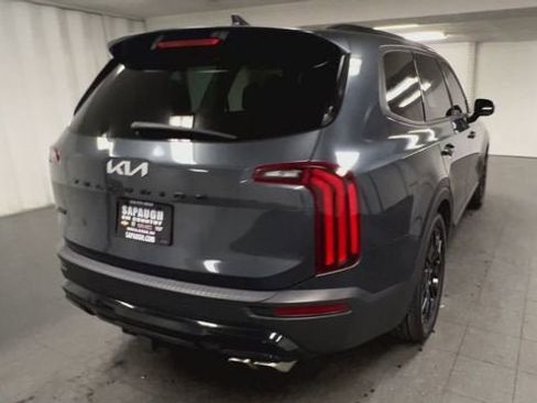 Used 2022 Kia Telluride SX w/ Nightfall Edition Package AWD/4WD image 8