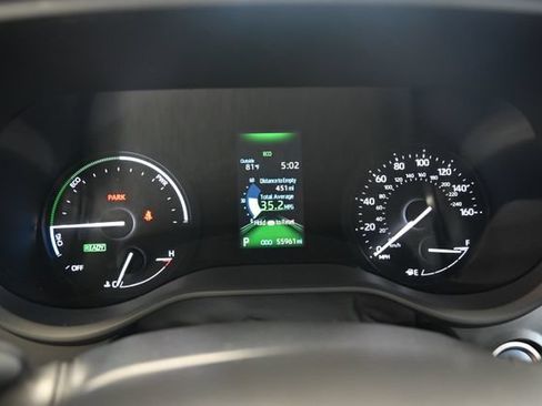 Used 2023 Toyota Sienna LE AWD/4WD image 31