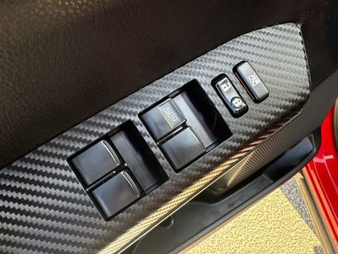 Used 2014 Toyota RAV4 XLE AWD/4WD image 23