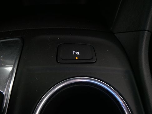 Used 2023 Chevrolet Equinox LT FWD image 29