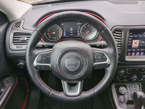 Used 2019 Jeep Compass Trailhawk AWD/4WD image 22