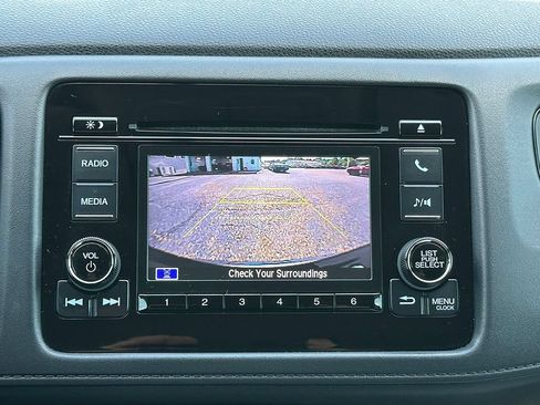 Used 2020 Honda HR-V LX image 4