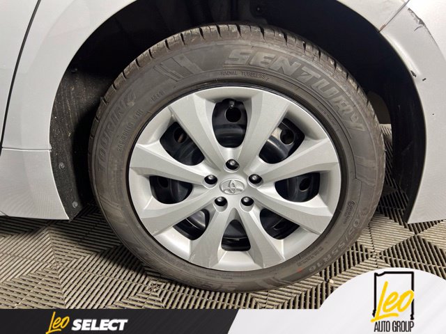 Used 2024 Toyota Corolla LE FWD image 22