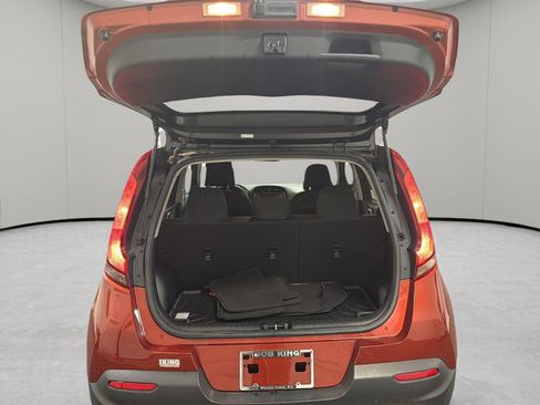 Used 2021 Kia Soul X-Line FWD image 12