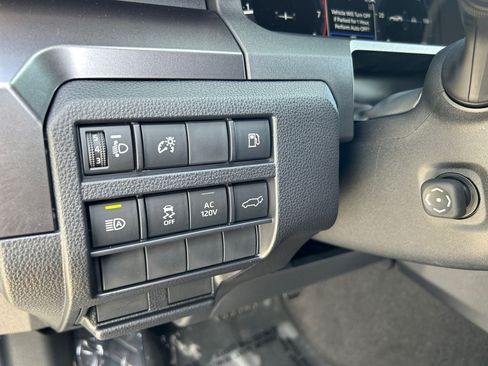Used 2026 Toyota 4Runner TRD Off-Road Premium AWD/4WD image 19