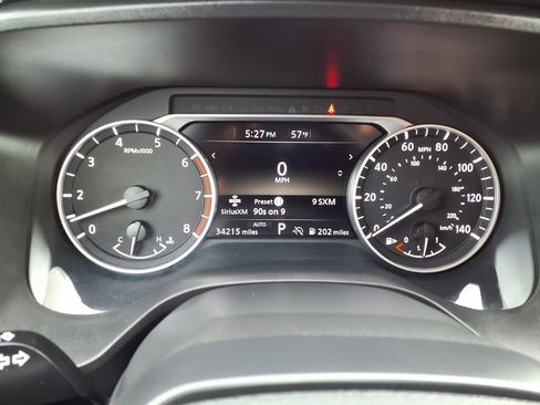 Used 2025 Nissan Rogue SV AWD/4WD image 16