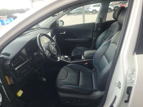 Used 2020 Kia Niro EX Premium FWD image 5