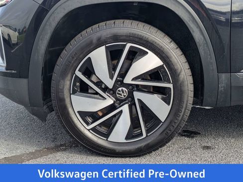 Certified 2024 Volkswagen Atlas SE FWD image 12