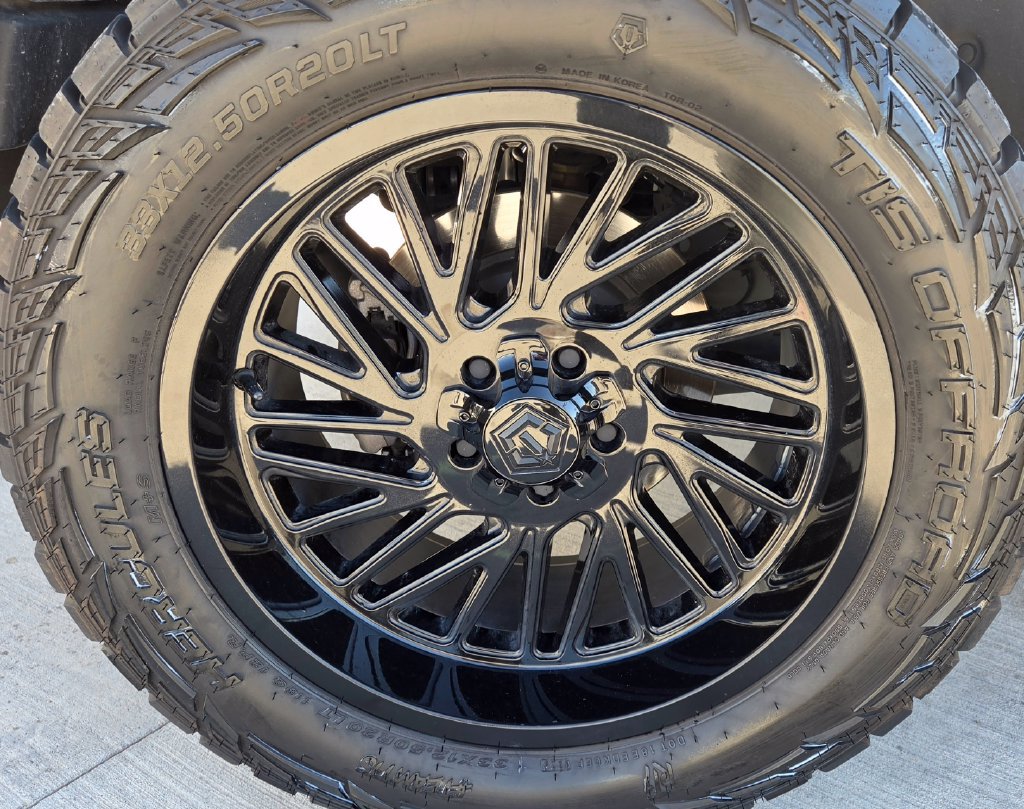 Used 2021 Jeep Wrangler Unlimited Sahara AWD/4WD image 10