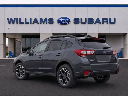 Used 2017 Subaru Crosstrek 2.0i Premium AWD/4WD image 3