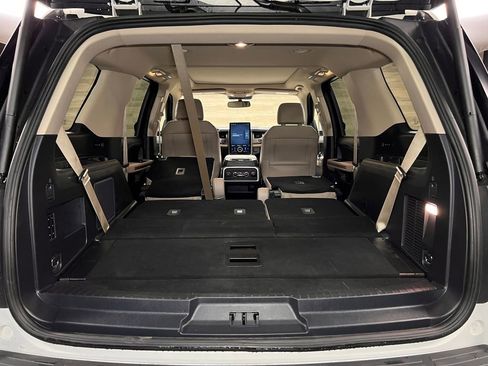 Used 2024 Ford Expedition Limited w/ Excursion Package AWD/4WD image 26