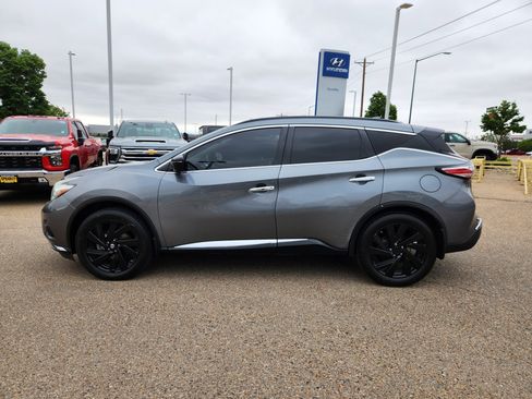 Used 2017 Nissan Murano Platinum w/ Platinum Technology Package AWD/4WD image 2