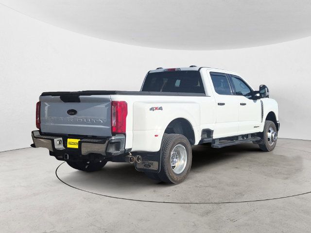 Used 2024 Ford F350 XLT AWD/4WD image 5